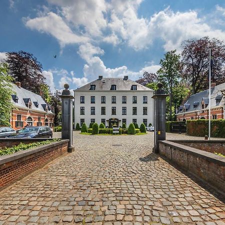 Hotel Kasteel Solhof Aartselaar Екстериор снимка